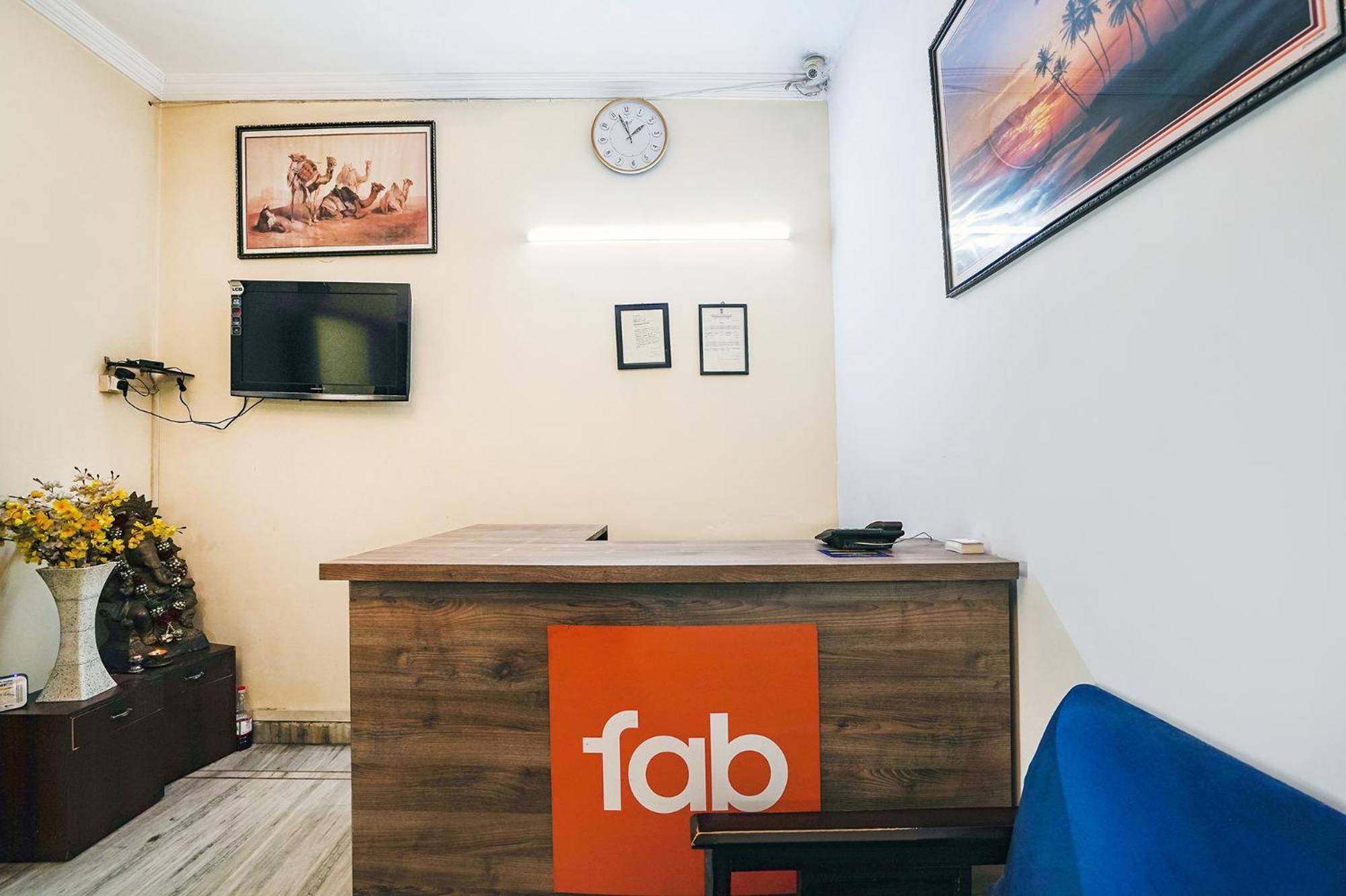 Fabexpress Ivy Inn Sector 35 Нойда Екстер'єр фото